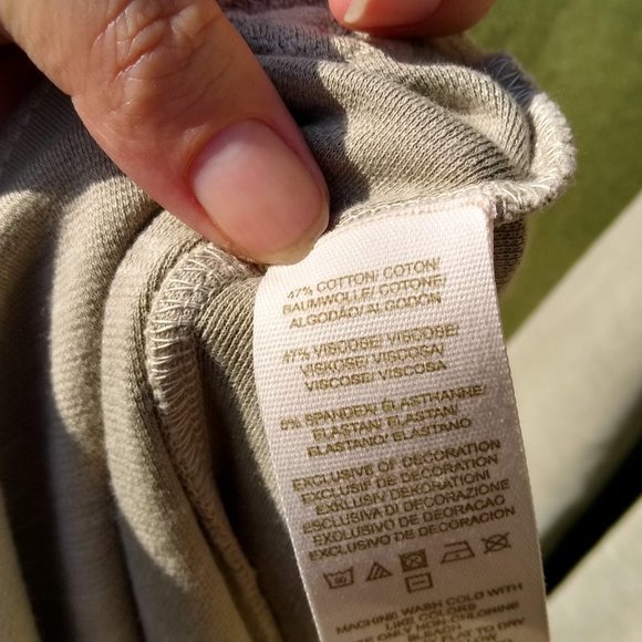 Free People Grey knit dress with embroidery sz M - Picture 7 of 8